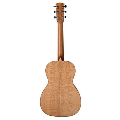 Larrivee P-09 Silver Oak Custom - Natural image 2