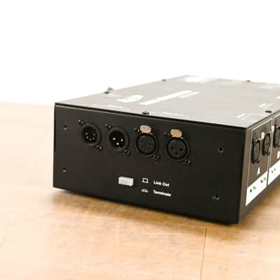 Elation DMX-Branch/4 4-Way 3-pin and 5-pin DMX Distributor CG011S6 image 6