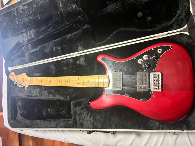 Fender Lead III with Maple Fretboard 1981 - 1983 - Cherry Sunburst image 1