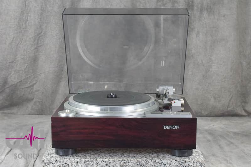 DENON DP-59L Direct Drive Auto-Lift Turntable in Good condition