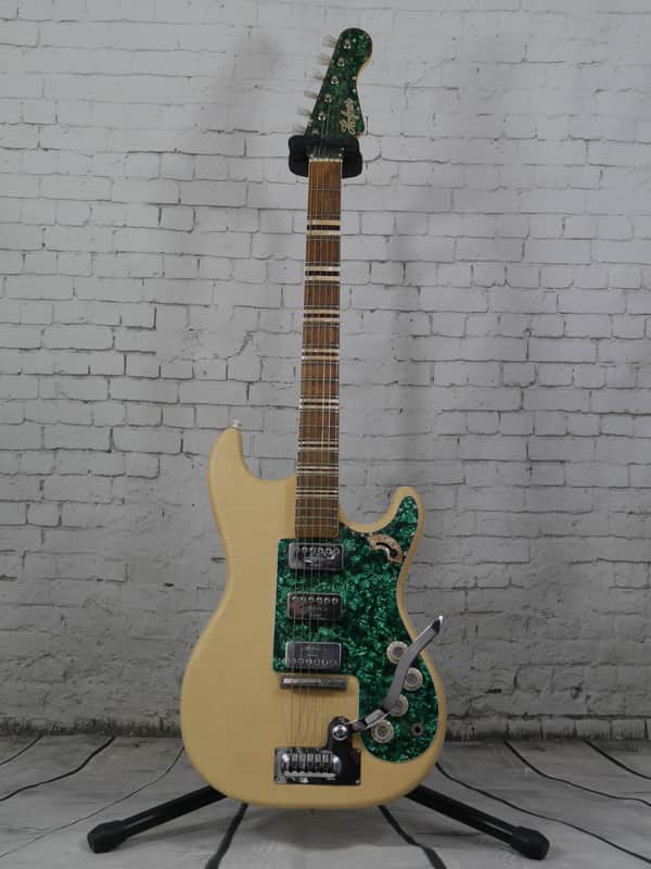 Hofner 173 green & cream 1968 image 1