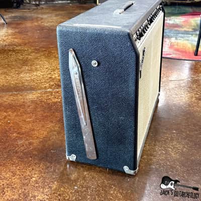 Fender Twin Reverb Silver Panel 2 x 12 Combo Guitar Amp (1974 - Black) image 5