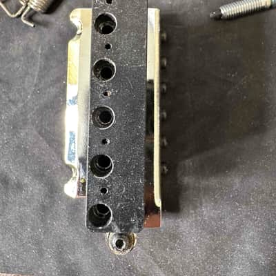 Wilkinson Locking Tremolo Bridge - WVS 130 CR image 5