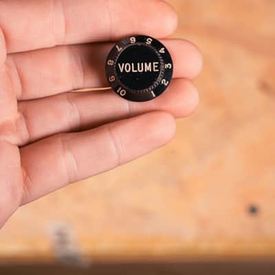 Fender - 1976 - Stratocaster Knobs & Switch Tip image 8