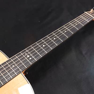 Taylor Gold Label 712e Grand Concert - Natural with Hardcase 064 image 2