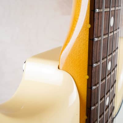 Fender Traditional '60s Stratocaster MIJ 2018 Vintage White Limited Run Made in Japan w/ Bag image 10