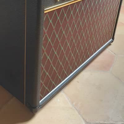 Vox AC15C1X Custom 2-Channel 15-Watt 1x12" Blue Alnico Guitar Combo 2010 - 2019 - Black image 2