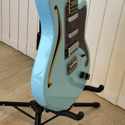 D'Angelico Premier Bedford SH with Tremolo 2021 - Sky Blue image 5