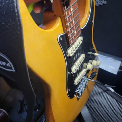 Fender Stratocaster 2025 - Gloss Flame Maple image 1