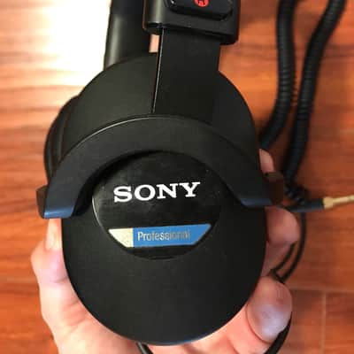 Sony MDR 7510 Professional Studio Headphones image 3