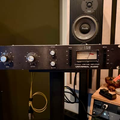 Urei Universal Audio 1176LN Rev. F Limiting Amplifier image 1