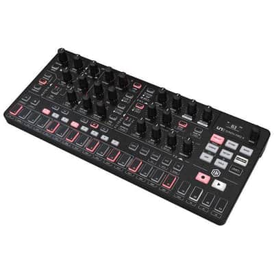 IK Multimedia - UNO Synth Pro X - Sintetizzatore analogico portatile image 1