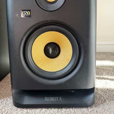 KRK RP-5 Rokit G4 2-Way 5" Active Studio Monitors (Pair) 2019 - 2021 - Black image 3