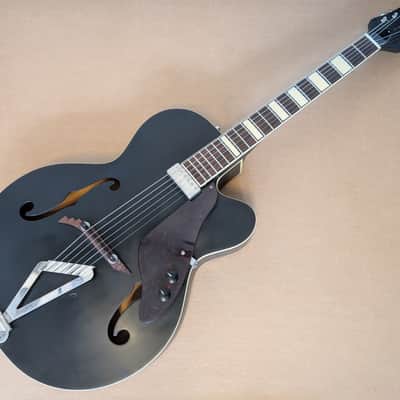 Gretsch G100CE Synchromatic Archtop Electro Acoustic Jazz Guitar Black + Case image 4