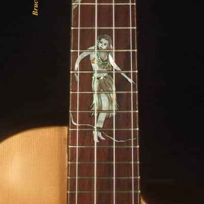 Bruce Wei Carved ARCHTOP Solid Spruce, Curly Maple Tenor Ukulele Hula Girl Inlay UAC17-2034 image 7