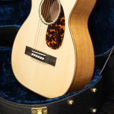 Larrivee P-09 Silver Oak Custom - Natural image 16