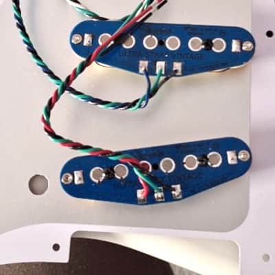 Fender Stratocaster Loaded Pickguard with Ultra Noiseless Vintage Pickups image 2