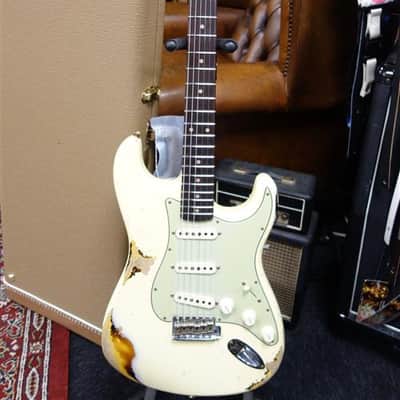 Fender '61 Strat Heavy Relic - Aged Vintage White over 3-Color Sunburst image 1
