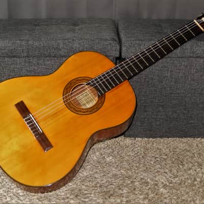 HAND MADE IN 1968 - RYOJI MATSUOKA No.120 - SOLID SPRUCE TOP CLASSICAL GUITAR image 1