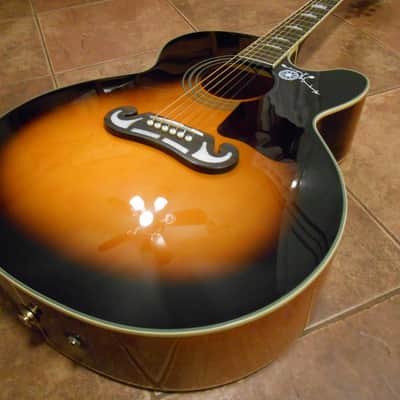 Epiphone by Gibson. EJ 200CE/VS Acoustic Electric Guitar. Vintage Sunburst. Roadrunner Gig Bag. image 2