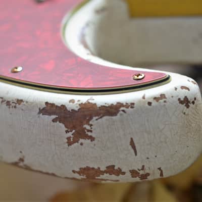 Fender Stratocaster Custom American Performer Heavy Relic Nitro Vintage White image 7