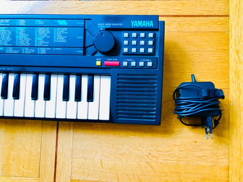 Yamaha Portasound PSS-11 (1988) | Reverb Canada