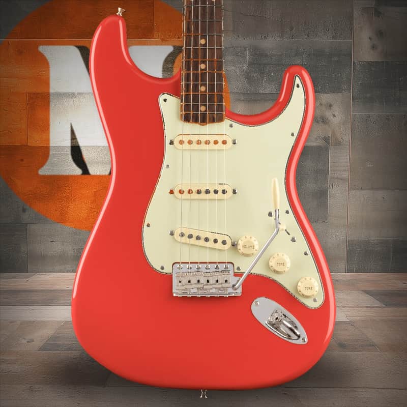 Fender American Vintage II 1961 Stratocaster Rosewood Fingerboard - Fiesta Red image 1