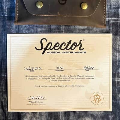 Spector Coda 5 DLX - Cherry - 9.2 Lbs. - G03978 - Authorized Dealer image 9