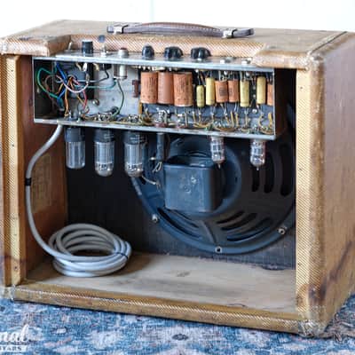 Tweed 1960 Fender Deluxe 5E3 Narrow Panel Amplifier with cover & original transformers image 15