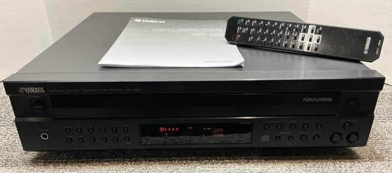 Yamaha CDC-685 Natural Sound CD player with remote and manual