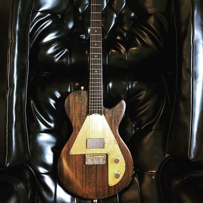 Zuvanich Single cut modern 2021 Mahogany with black wash image 1