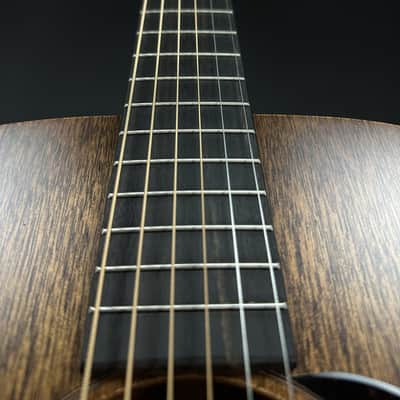 Martin D-17 Acoustic Guitar image 4