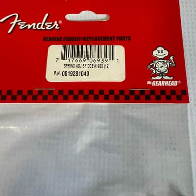 Lot of Fender Stratocaster Pickup Mounting Screws/Springs & Covers image 4