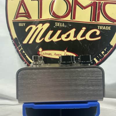 Strymon Deco v2 Tape Saturation & Doubletracker Pedal with Box image 4
