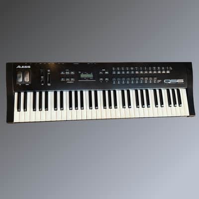 Alesis QS6 - 1995 Multitimbral Synthesizer