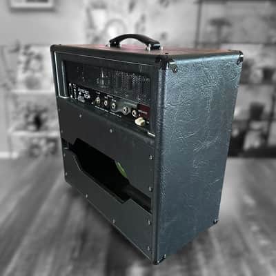 Matchless Avalon 30 30-Watt 1x12" Guitar Combo 2009 - Present - Black image 12