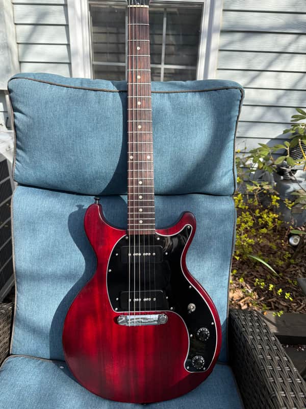 Gibson Les Paul Special Tribute DC 2019 - 2020 - Worn Cherry image 1
