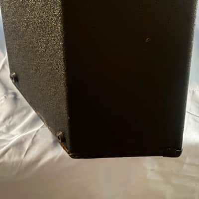 Ampeg BA-110v2 40-Watt 1x10" Bass Combo 2014 - Present Black image 2