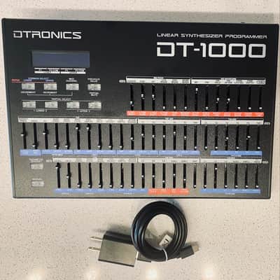 DTronics DT-1000 (Roland PG-1000 Clone for D-50 / D-550 / D-05)
