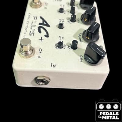 Xotic AC Plus 2010s - White - X18914 image 4