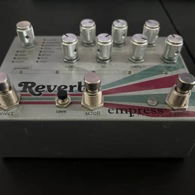 Empress Reverb 2010s - Graphic Bild 3