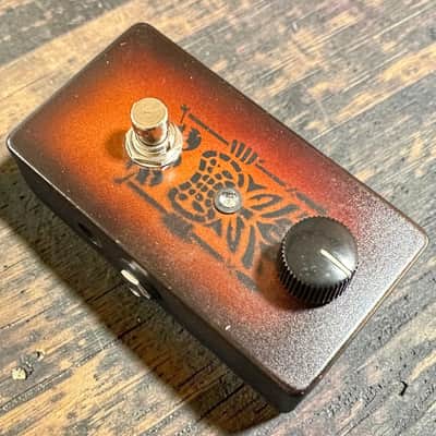 Lovepedal Burst Boost SNS (2017) - Tiki Sunburst image 4