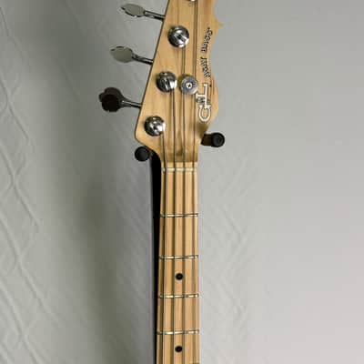 G&L ASAT Bass Butterscotch Blonde with Dual MFD bass humbuckers image 4