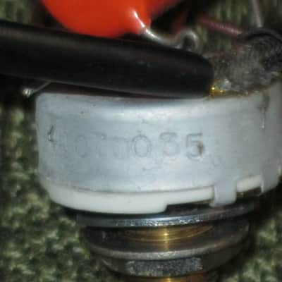 used 1997 Gibson control harness: 1 vol pot & 1 tone pot short shaft +nut/washer,wires,wire insualtion,capacitor,jack+nut/washer,switch +switch tip,nut +comes w/ new switch washer (NO other parts included) from The Hawk guitar (guitar NOT included) image 15