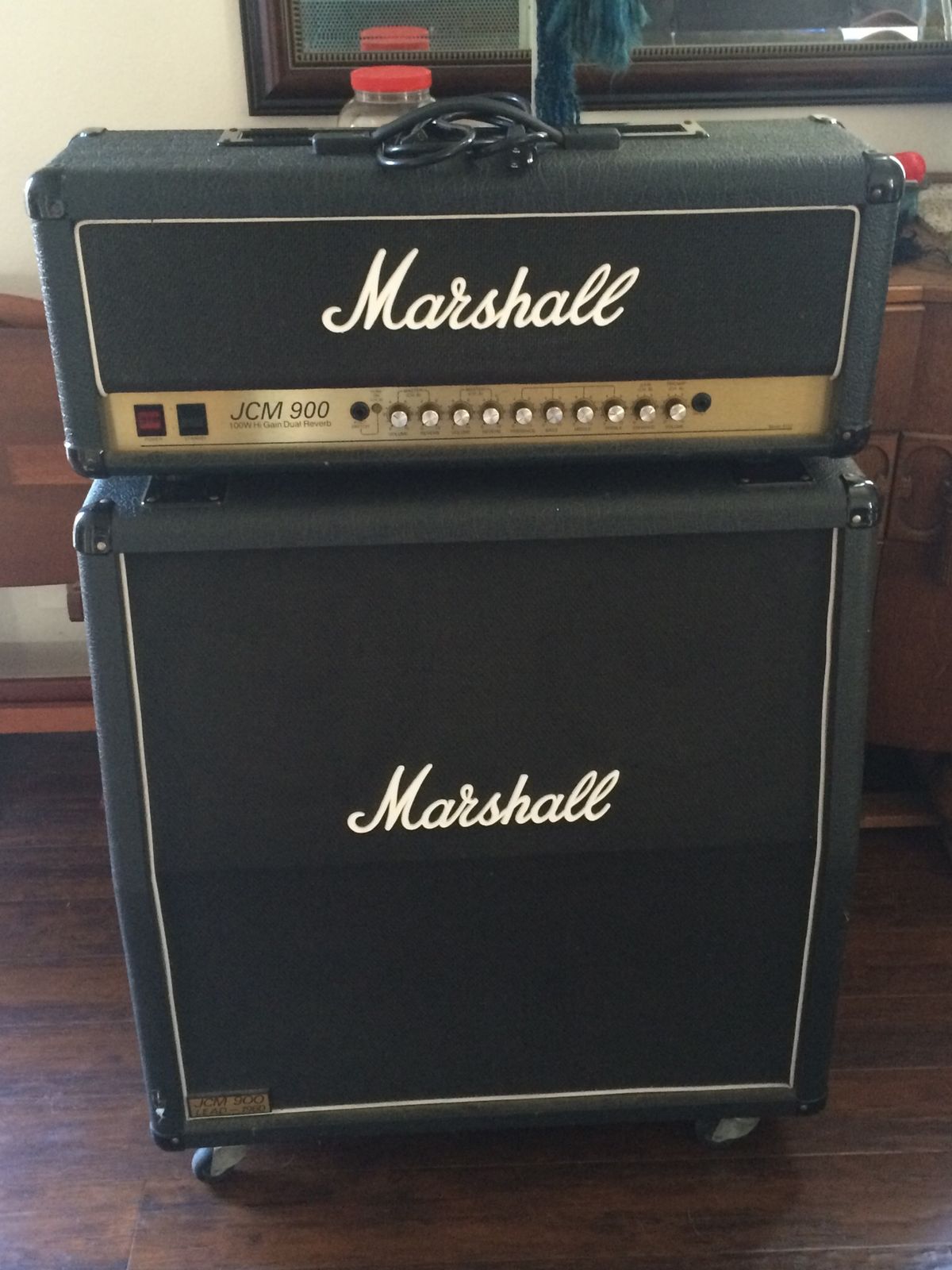 Marshall JCM 900 Model 4100 100-Watt Hi Gain Dual Reverb 4x12 Half