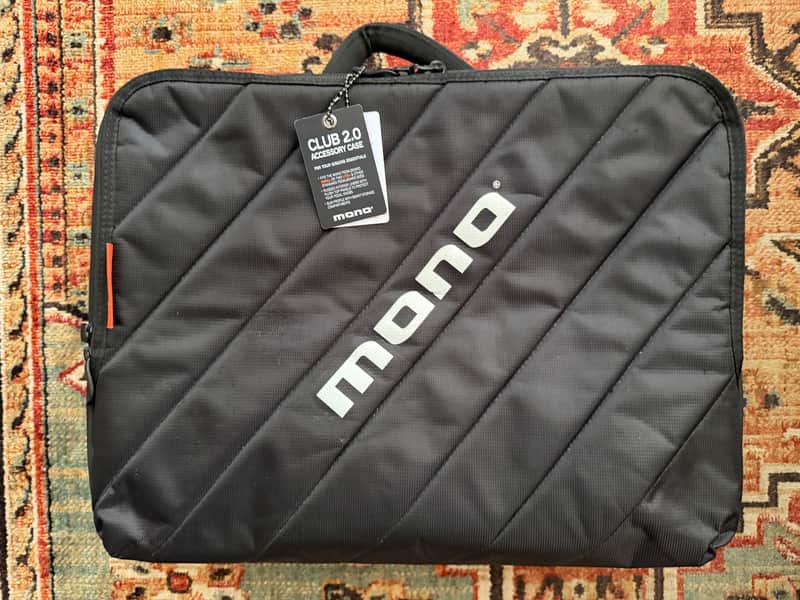Mono PFX-PB-S-BLK-BDL Pedalboard Small and Club Accessory Case 2.0 2018 - Present - Black image 1