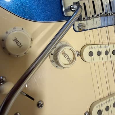Fender Ultra Strat 2021 - Metalic Blue image 16