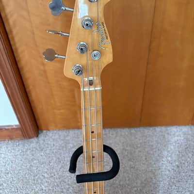 Fender '50s Precision Bass with Maple Fretboard image 6