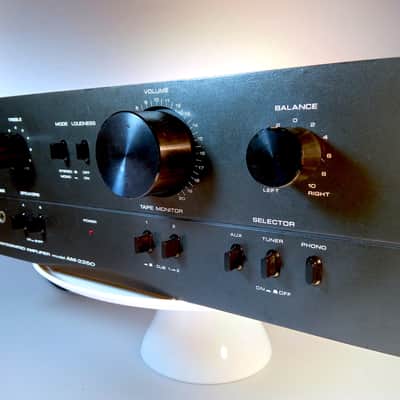 Akai AM 2250 amplificatore integrato / year 1978 image 2