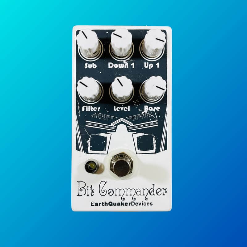 EarthQuaker Devices Bit Commander Analog Octave Synth
